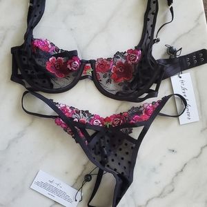 NWT For Love & Lemons FLL Rose Embroidered Set